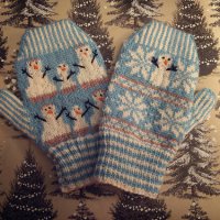 snowman mittens2.jpg