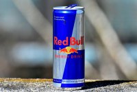 red-bull-3301415_960_720.jpg