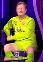 Piers-Morgan-Arsenal-fan-and-fkw.jpg