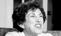 edwina-currie-pulling-fac-007.jpg