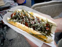 Japadog_-_Terimayo_(2696843021)_(2).jpg