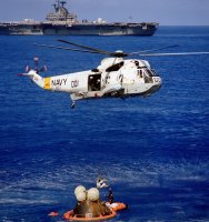 SH-3_Sea_King_of_HC-1_recovers_Apollo_17_astronauts_off_USS_Ticonderoga_(CVS-14),_19_December_...jpg