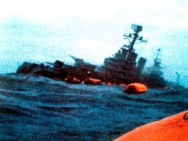 0_PAY-Moskva-cruiser-sinking-2-east2west-news.jpg