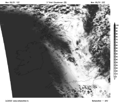 Cloud cover, 2300UTC 09Jan2023, UKV 12z09Jan2023.