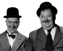 Laurel-and-Hardy-laurel-and-hardy-30795259-1600-1283.jpg