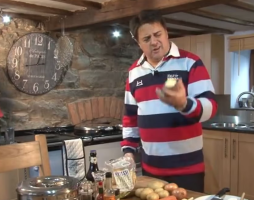 NICK GRIFFIN VS POTATO.png