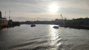 THAMES4.jpg