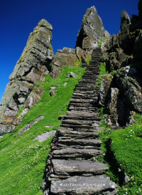 Skellig-Michael-Steps.png