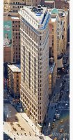 253px-Edificio_Fuller_(Flatiron)_en_2010_desde_el_Empire_State_crop_boxin.jpg