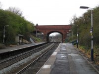 Moston_railway_station,_looking_north_in_2008.jpg