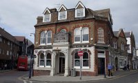 whitstable-shops-pubs-high-street-07.jpg