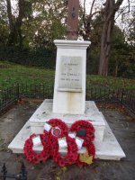 dulwich ww1 memorial very small DSC04974.jpg