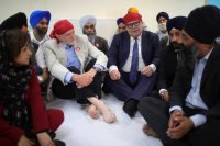 Jeremy-Corbyn-Visits-A-Sikh-Gurdwara-To-Discuss-The-Labour-In-Campaign.jpg