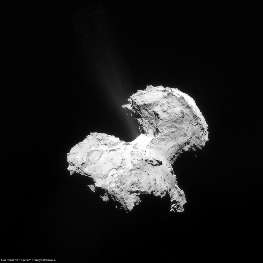 20140904_ESA_ROSETTA_NAVCAM_20140902A_16bit_destriped_stitch_f840.png