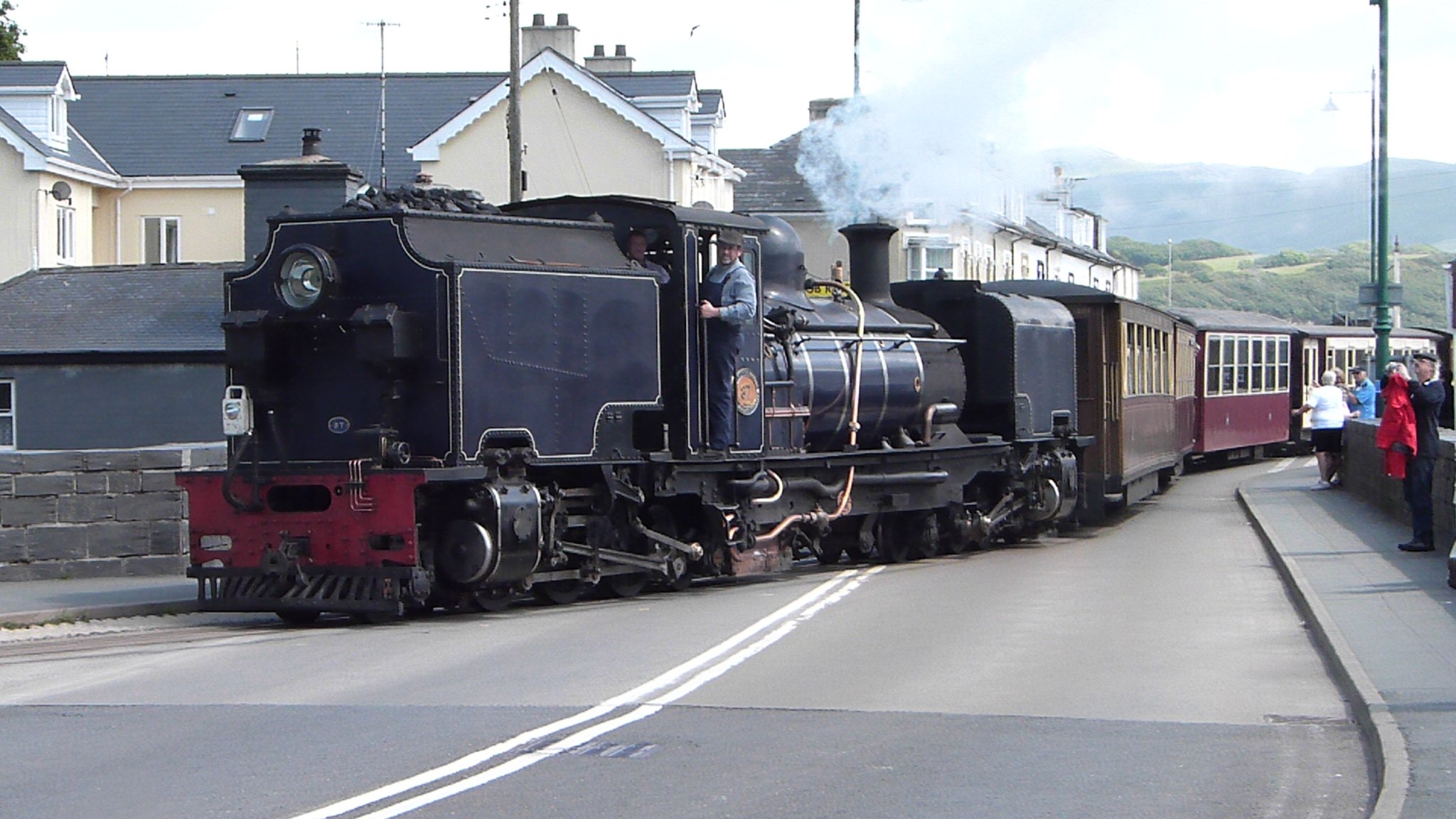 WHR_NGG87_Porthmadog_Britannia_bridge_1.jpg