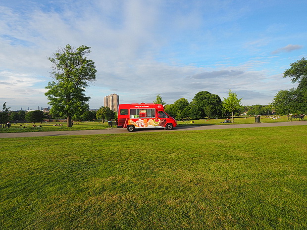 Photo feature: 40 photos of Brockwell park taken during May 2020