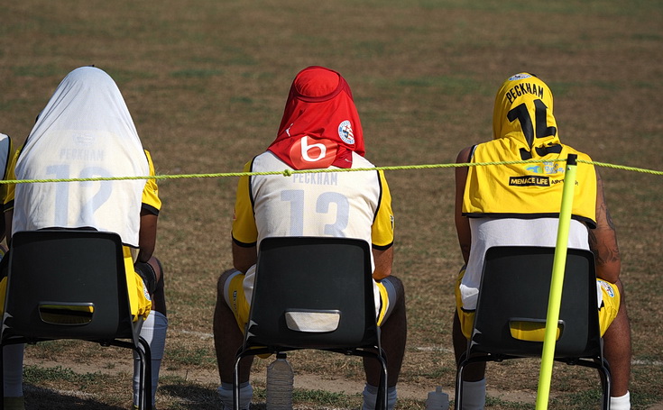 In photos: Yet another sending off for Peckham Town as they lose 2-3 away to Fleetwood Utd, Sat 9th Sept 2023