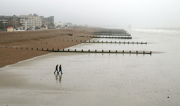 a-grim-day-in-bognor-regis-01.jpg