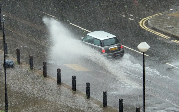 brixton-thunderstorm-01.jpg