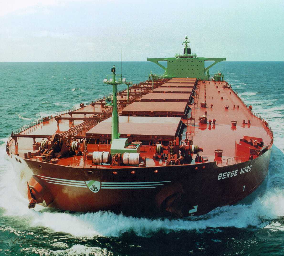 oil-tanker-25000.jpg