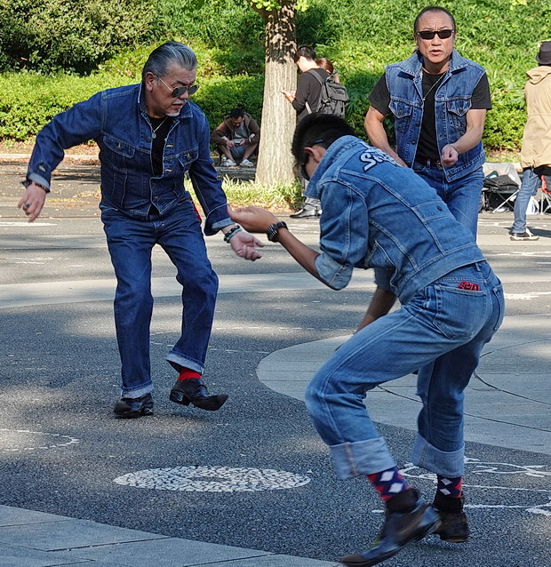 rocknroll-yoyogi-tokyo-06.jpg