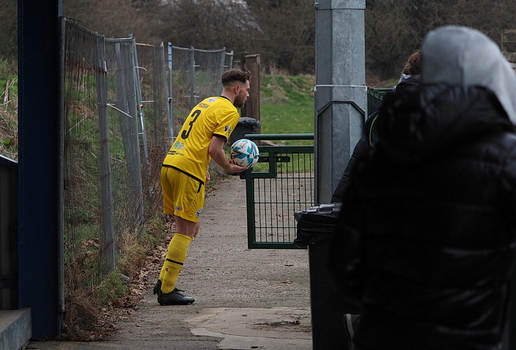 In photos: Goals galore as Peckham get thumped 2-5 in a ludicrously large, empty stadium, Sat 13th Jan 2024