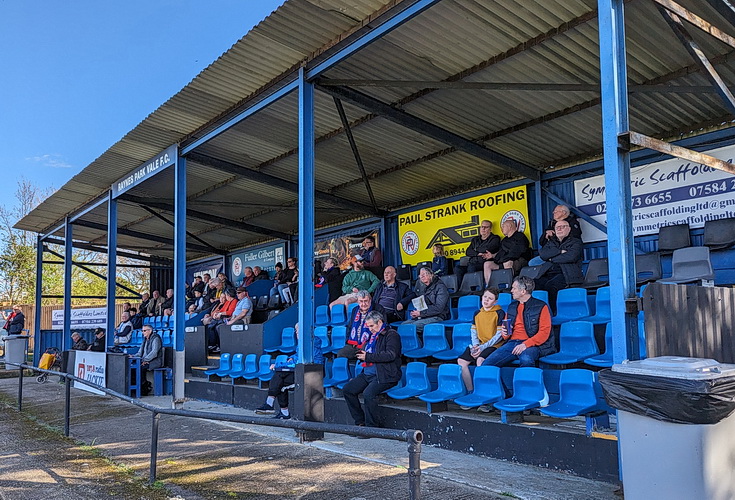 South London football - 40 photos of Raynes Park Vale vs Hanworth Villa, Sat 30th March 2024