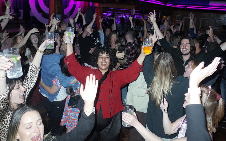 In photos: full-on dancefloor as Brixton Buzz returns to the Effra Social