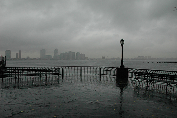 battery-park-nyc-rain-02.jpg