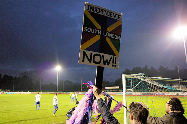 Enfield Town 3 Dulwich Hamlet 4, Enfield, north London, Saturday 23rd November 2013