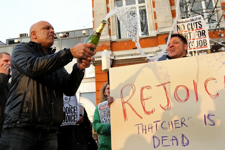 anti-thatcher-celebrations-brixton4.jpg