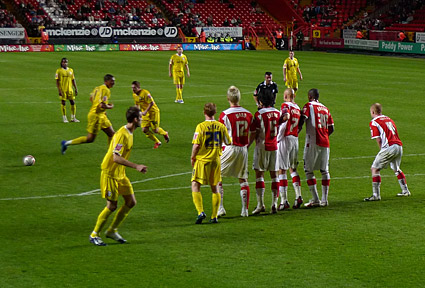 charlton-cardiff-09-17.jpg