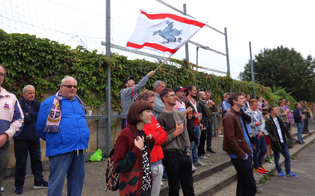 dulwich-hamlet-canvey-island-5.jpg