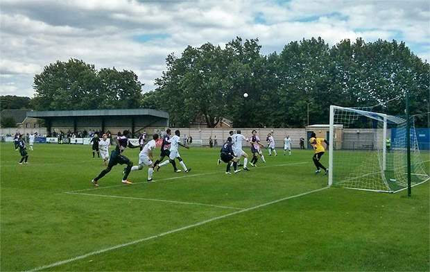 dulwich-hamlet-lowestoft-2013-8.jpg