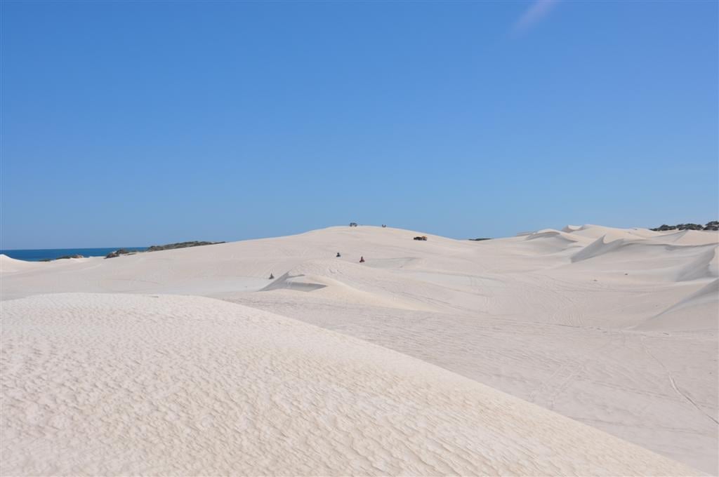 Awesome-dunes-at-Lancelin.jpg