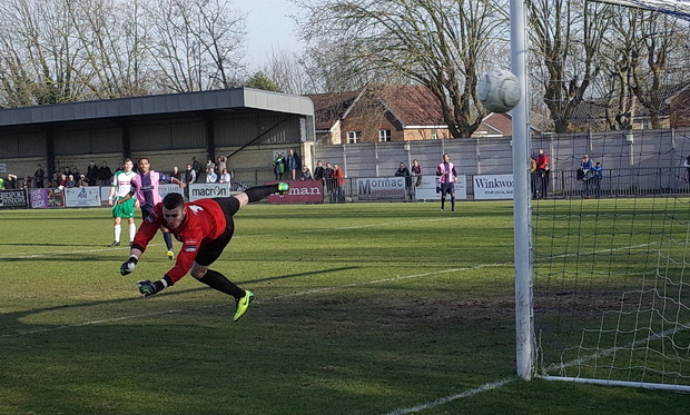 dulwich-hamlet-bognor-regis-march-2014-08.jpg