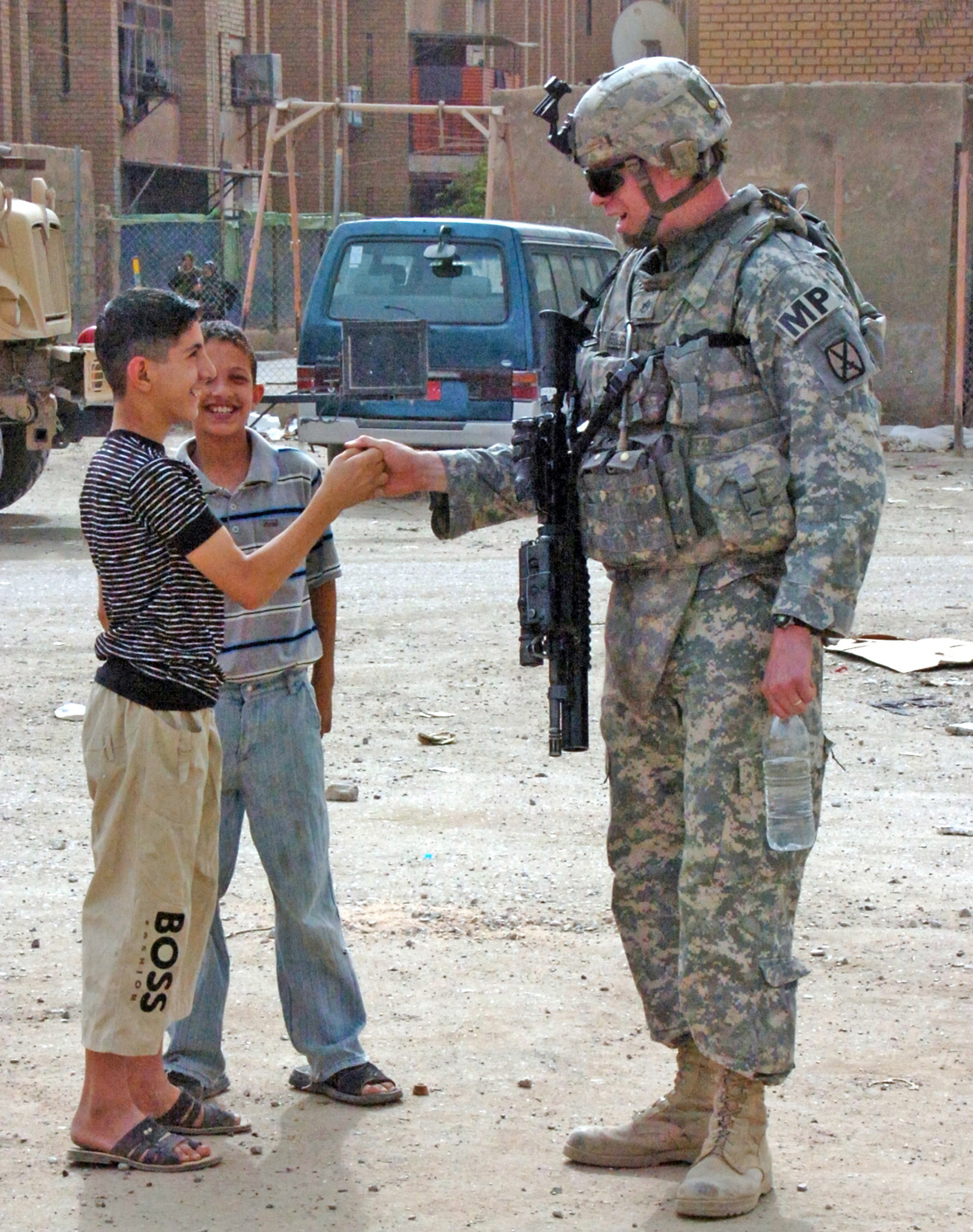 Thumb_war_in_Iraq.jpg