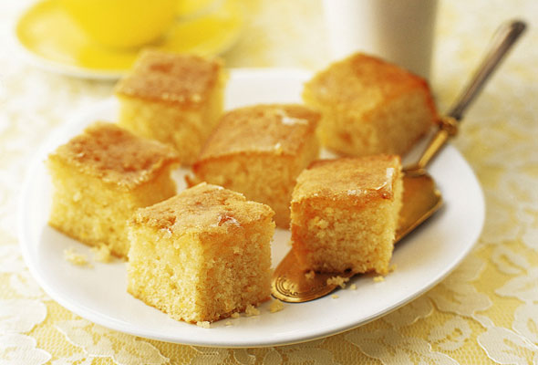 lemon-drizzle-cake.jpg