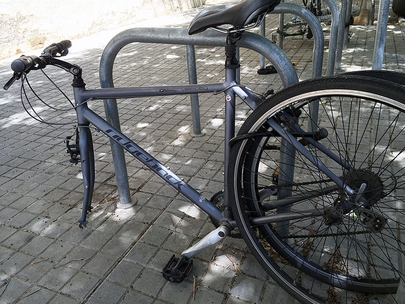 lock-bike-1-u-lock-2-wheels.jpg