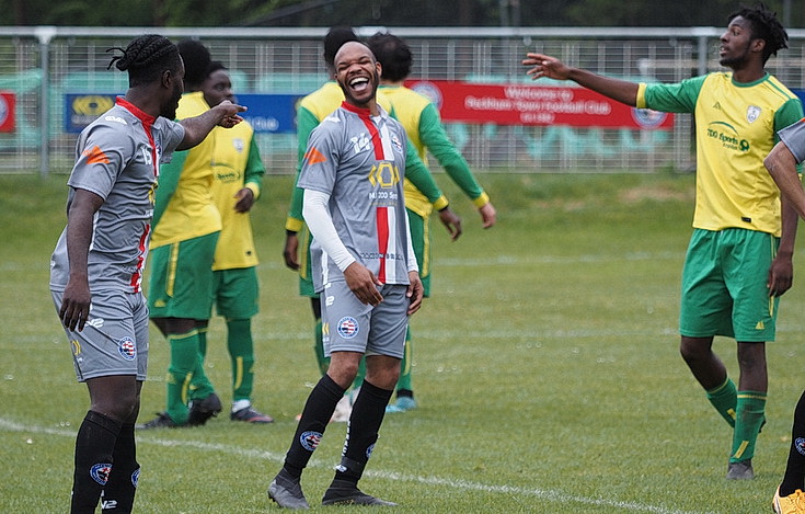 In photos: Peckham Town lose 0-3 to Athletic Newham in extra-windy friendly