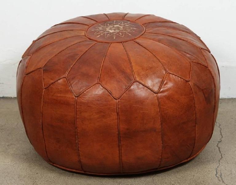 leather_poufs_l.jpg