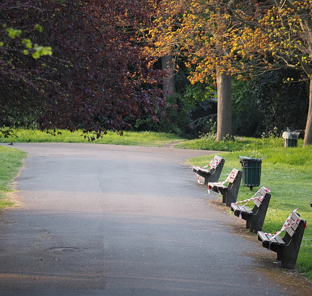 In photos: Ruskin Park after five weeks of lockdown, April 2020