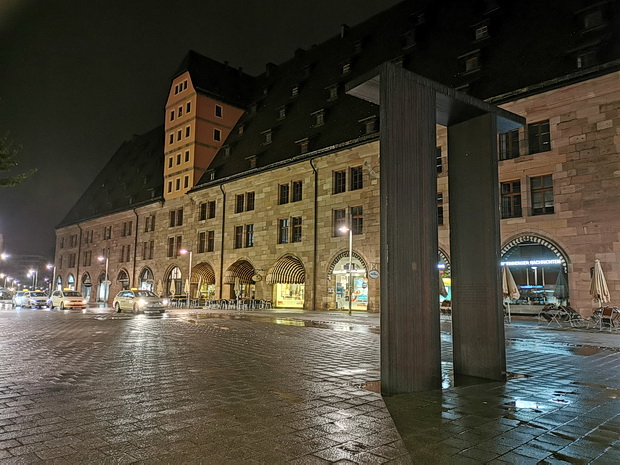 nuremburg-night-rain-09.jpg