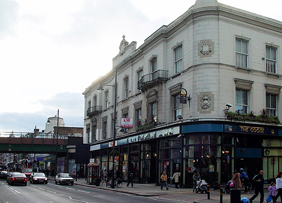 goose-pub-brixton-01.jpg