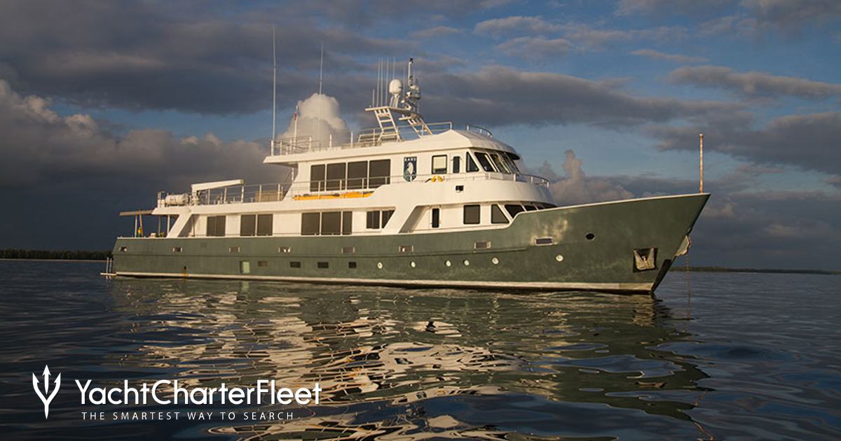 www.yachtcharterfleet.com