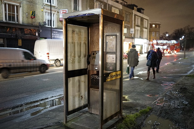 brixton-phoneboxes-photos-11.jpg