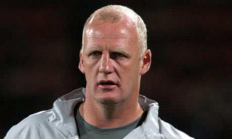 Iain-Dowie-001.jpg