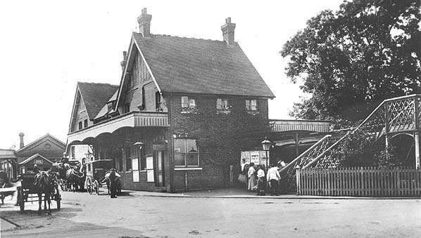 uckfield_old_alsop(1910)3.jpg