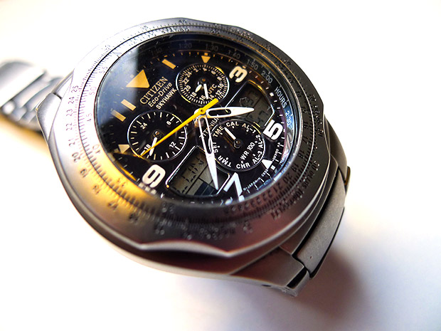 citizen-watch-jr3060-59f-3.jpg