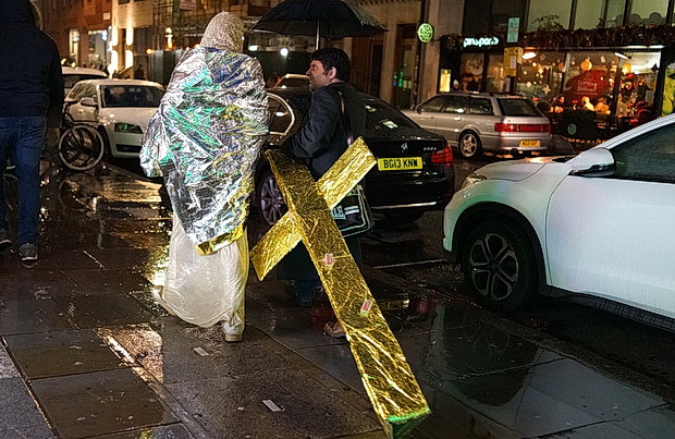 london-xmas-rain-2018-01.jpg